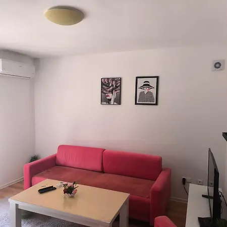 Apartman Dzeni